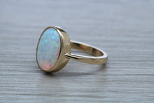 Load image into Gallery viewer, Very Fiery and Sparkly Opal set Yellow Gold Ring