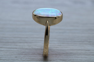 Very Fiery and Sparkly Opal set Yellow Gold Ring