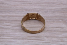 Load image into Gallery viewer, Small Signet ring,high polished finish. suitable for ladies and gents of all ages, available in your choice pf precious metals