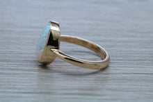 Load image into Gallery viewer, Very Fiery and Sparkly Opal set Yellow Gold Ring