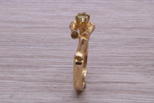 Load image into Gallery viewer, Tree Twig Designed Peridot set Yellow Gold Ring