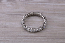 Load image into Gallery viewer, Stunning One carat Full Circle set Platinum Diamond Band