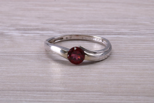Round cut Rhodolite set White Gold Ring