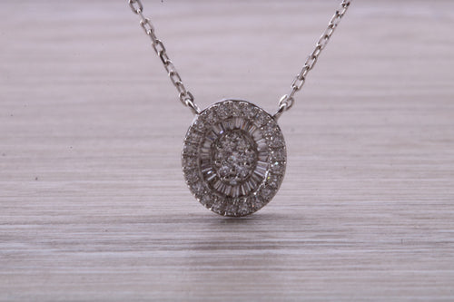 Beautiful and Elegant yet simple Diamond set Necklace in 18ct White Gold