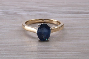 Stunning 1.50 carat Oval cut Royal Blue Sapphire Solitaire