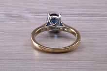 Load image into Gallery viewer, Stunning 1.50 carat Oval cut Royal Blue Sapphire Solitaire