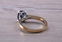Load image into Gallery viewer, Stunning 1.50 carat Oval cut Royal Blue Sapphire Solitaire