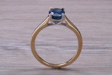 Load image into Gallery viewer, Stunning 1.50 carat Oval cut Royal Blue Sapphire Solitaire