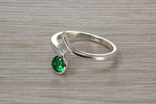 Load image into Gallery viewer, Sterling Silver Emerald C Z set Ring