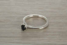 Load image into Gallery viewer, Natural Blue Sapphire Solitaire Ring
