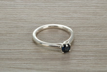 Load image into Gallery viewer, Natural Blue Sapphire Solitaire Ring