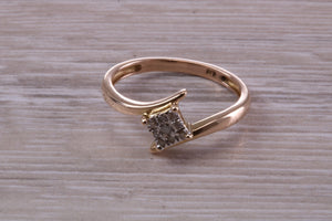 Cross Over Diamond set Yellow Gold Ring