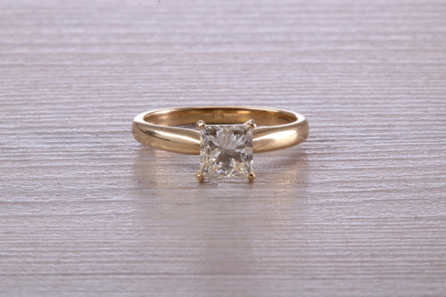 Classic One carat Princess cut Diamond Solitaire, Simple and Elegant Design