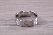 Load image into Gallery viewer, Gents 6 mm Wide Patterned White Gold Band