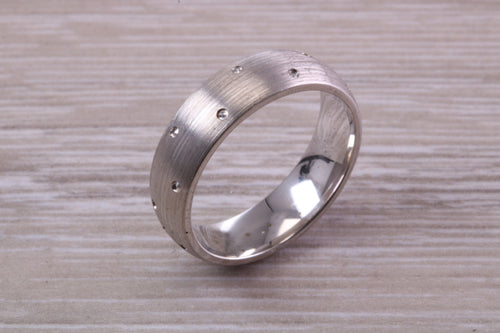 Gents 6 mm Wide Patterned White Gold Band