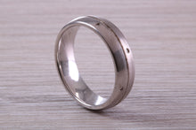 Load image into Gallery viewer, Gents 6 mm Wide Patterned White Gold Band