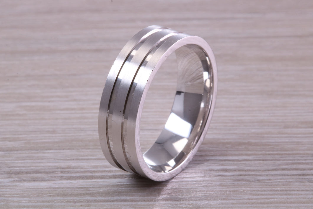Gents Chunky 8mm Wide Patterned White Gold Band