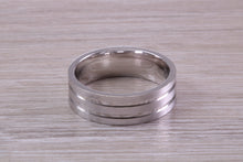 Load image into Gallery viewer, Gents Chunky 8mm Wide Patterned White Gold Band