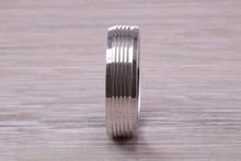 Load image into Gallery viewer, Gents 6 mm Wide Patterned White Gold Band