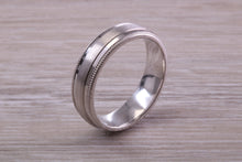Load image into Gallery viewer, Gents 6 mm Wide Patterned White Gold Band