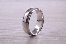 Load image into Gallery viewer, Gents 6 mm Wide Patterned White Gold Band