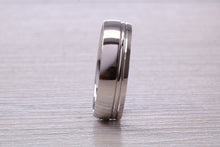 Load image into Gallery viewer, Sterling Silver 6 mm Wide Fashioned Band