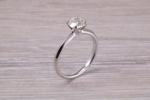 Load image into Gallery viewer, Elegant and Timeless One carat Diamond set Platinum Solitaire