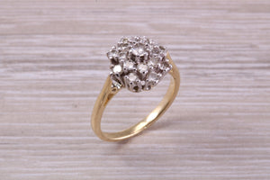 Beautiful One carat Diamond Cluster set 18ct Yellow Gold Ring