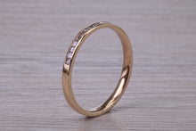 Load image into Gallery viewer, Dainty Square Princess cut Diamond set Rose Gold Band