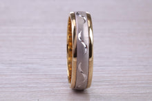 Load image into Gallery viewer, Matching Bridal Bands, 6 mm and 4 mm Wide Spinning Yellow and White Gold Patterned Wedding Bands