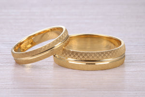 Bridal set His and Hers 18ct Yellow Gold Patterned Wedding Bands