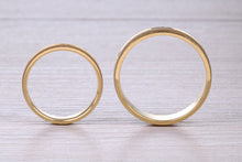 Load image into Gallery viewer, Bridal set His and Hers 18ct Yellow Gold Patterned Wedding Bands