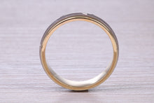 Load image into Gallery viewer, 6 mm Wide Spinning Yellow and White Gold Patterned Wedding Band
