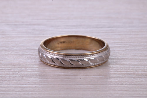 4 mm Wide Yellow and White Gold Patterned Wedding Band