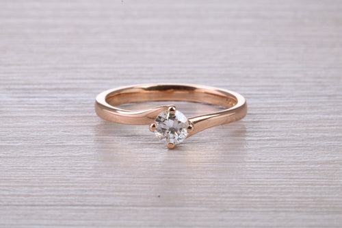 Natural Diamond set Twist Shank set 18ct Rose Gold Ring
