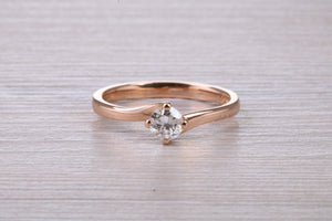 Natural Diamond set Twist Shank set 18ct Rose Gold Ring