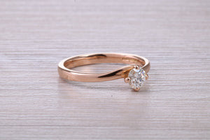 Natural Diamond set Twist Shank set 18ct Rose Gold Ring