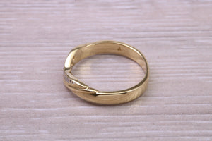 Curved Diamond set 18ct Yellow Gold Ring